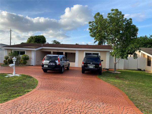 Miramar Tropical, 7829 Panama St, Miramar, Florida 33023, image 2