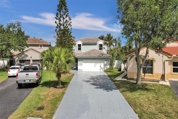 Tapestry, 19299 NW 22nd St, Pembroke Pines, Florida 33029, image 1