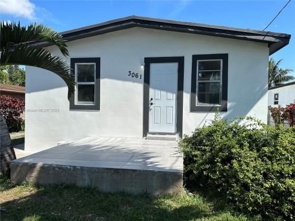The Tropics, 3061 NW 94th St, West Little River, Florida 33147, image 2