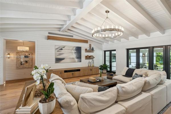 Melnor Estates, 7101 SW 66th St, Glenvar Heights, Florida 33143, image 1