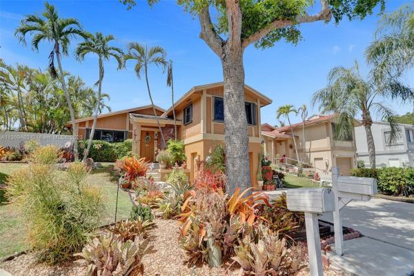 Montego Bay, 21806 SW 98th Pl, Cutler Bay, Florida 33190, image 1