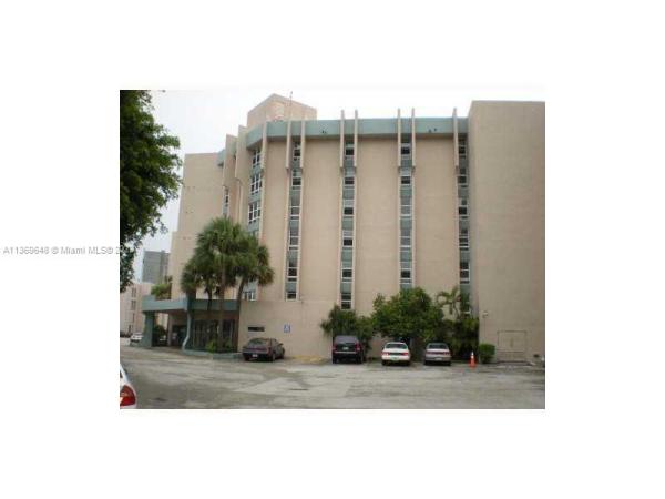 Golfview Club At Fontainebleau Park, 9686 Fontainebleau Blvd #603, Fountainebleau, Florida 33172, image 1