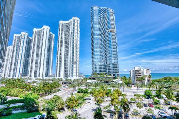 Arlen House East, 100 Bayview Dr #711, Sunny Isles Beach, Florida 33160, image 2