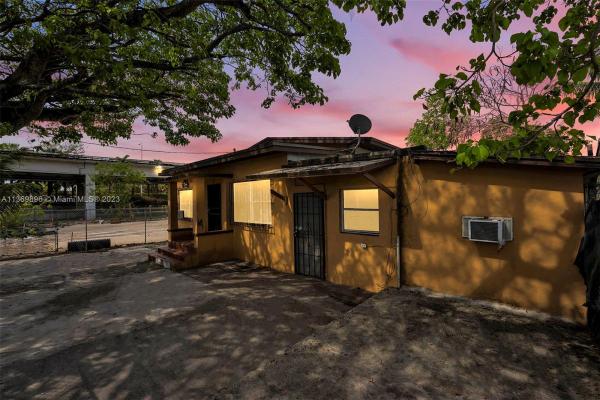 Garden City, 4048 NW 22nd Ct, Brownsville, Florida 33142, image 1