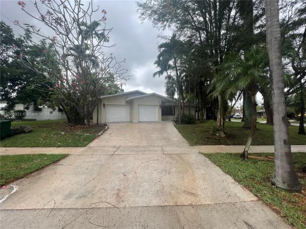 Margate Gardens, 1601 NW 62nd Ter, Margate, Florida 33063, image 1