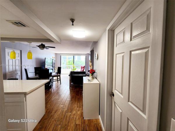 Indian Creek Club & Marina, 6820 Indian Creek Dr #1D, Miami Beach, Florida 33141, image 1