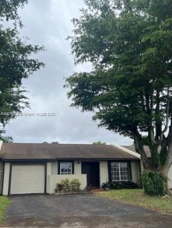 The Meadows Of Miramar, 9370 S Meadows Cir, Miramar, Florida 33025, image 2