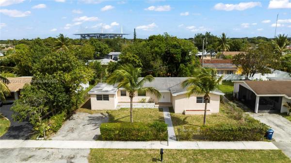Windward Estates, 1961 NW 188th Ter, Miami Gardens, Florida 33056, image 1
