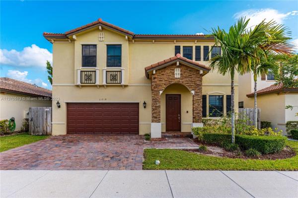 Silver Palms Southwest, 11718 SW 240th Ter, Princeton, Florida 33032, image 1