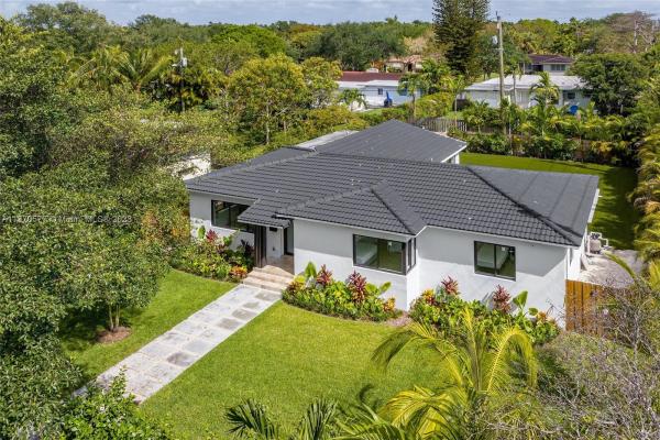 Dunnings Miami Shores, 185 NE 108th St, Miami Shores, Florida 33161, image 2