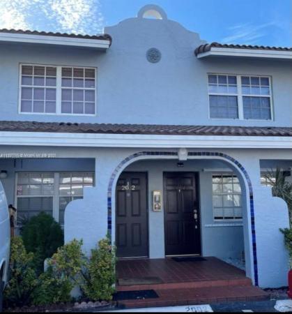 Lago Del Rey, 6990 NW 173rd Dr #2002, Hialeah, Florida 33015, image 1
