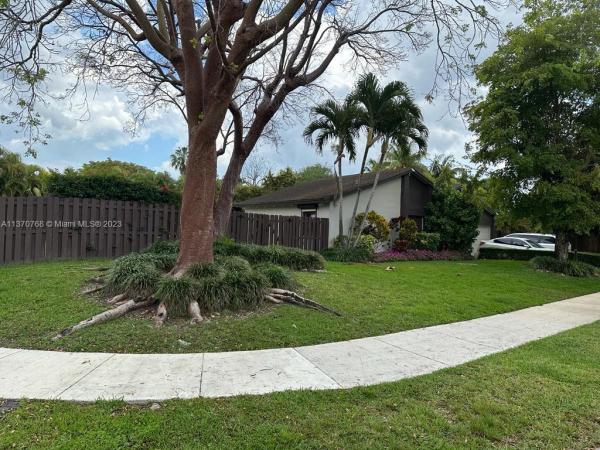 The Crossings, 10845 SW 136th Ct, The Crossings, Florida 33186, image 2