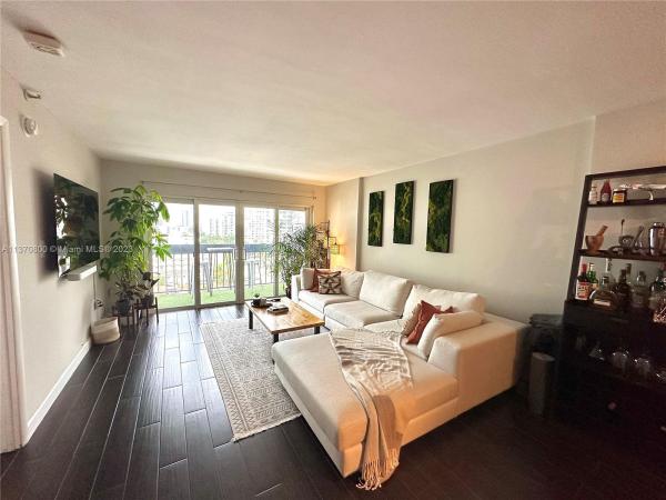 Golden West, 1345 West Ave #1002, Miami Beach, Florida 33139, image 1