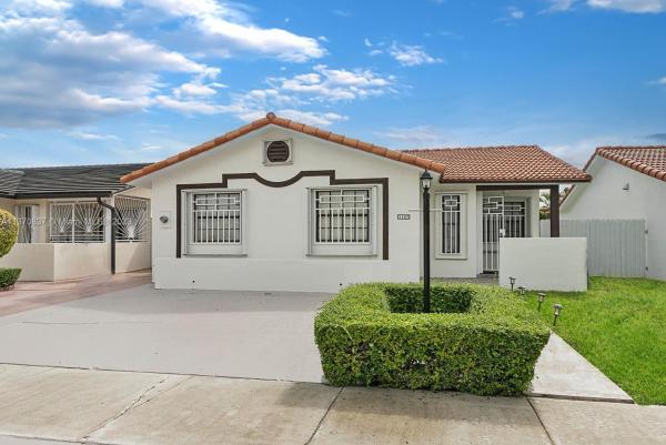 1167 SW 139th Pl, Unincorporated Dade County, Florida 33184, image 2