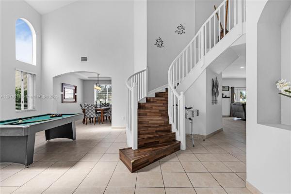 Floridian Bay Estates South, 4005 NE 15th St, Homestead, Florida 33033, image 1