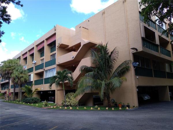 Trianon Park, 1750 W 56th St #234, Hialeah, Florida 33012, image 1