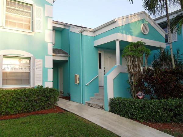 Centergate, 2632 SE 20th Ct #203-C, Homestead, Florida 33035, image 2