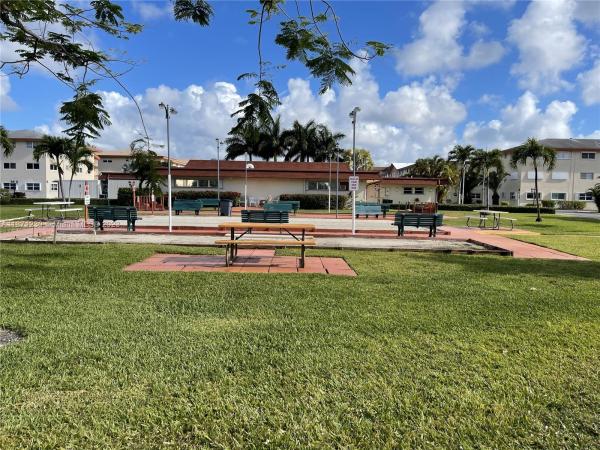 Beverly Hills, 5300 S Washington St #E209, Hollywood, Florida 33021, image 1