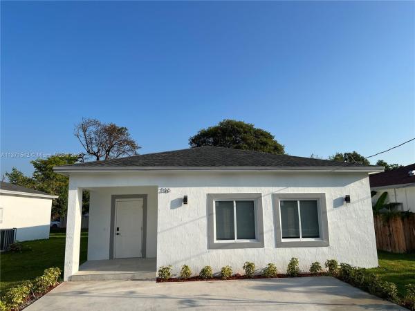 Hallandale Beach No HOA, 216 NW 9th St, Hallandale Beach, Florida 33009, image 1