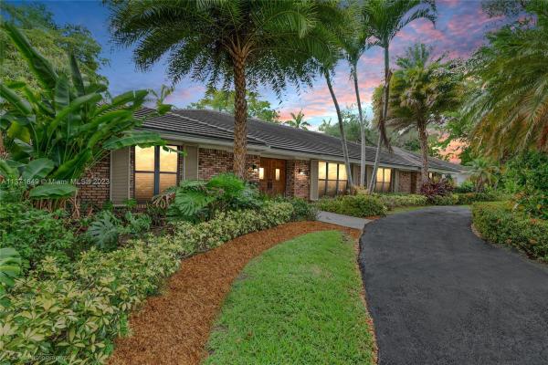 Regal Park Estates, 12070 SW 71st Ct, Pinecrest, Florida 33156, image 1