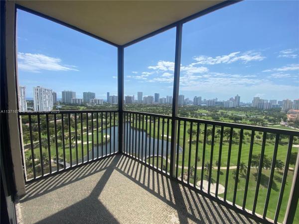 Coronado Tower 3, 20379 W Country Club Dr #1934, Aventura, Florida 33180, image 2