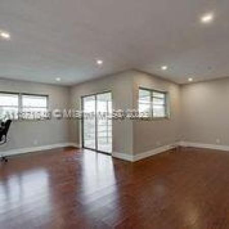 Lake Park Gardens, 4750 NW 10th Ct #302, Plantation, Florida 33313, image 1