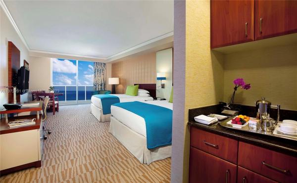 Trump International Beach Resort, 18001 Collins Ave #1010, Sunny Isles Beach, Florida 33160, image 1