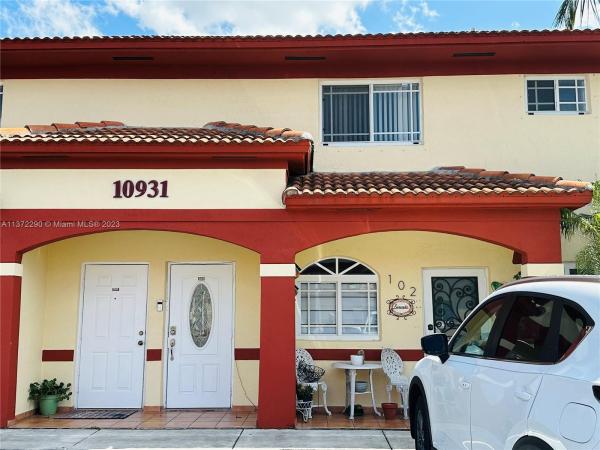 Garden Villas, 10931 W Okeechobee Rd #202, Hialeah Gardens, Florida 33018, image 1
