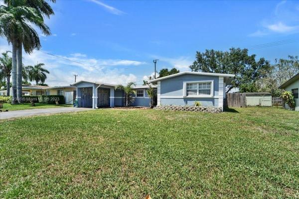 Heritage Lake Estates, 6721 Allen St, Hollywood, Florida 33024, image 1