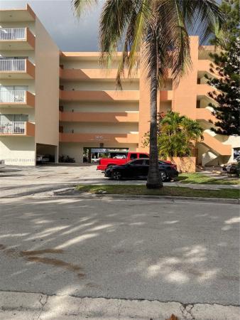 Sunny Shores South, North Miami Beach, Florida 33160, image 1