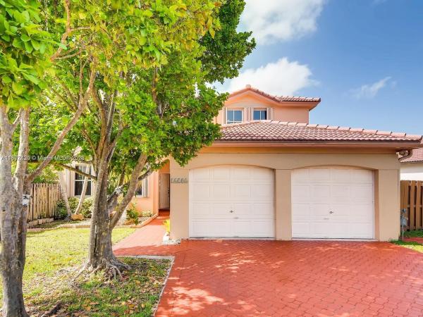 Poinciana At Sunset Lakes, 16284 SW 82nd St, Kendall, Florida 33193, image 1