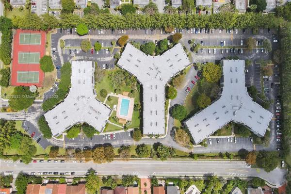 Kendall Gate, 10854 N Kendall Dr #405, Kendall, Florida 33176, image 1