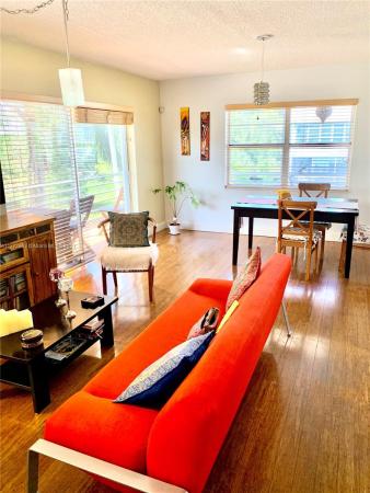 Quail Run Of Sunrise, 3000 E Sunrise Lakes Dr #424, Sunrise, Florida 33322, image 1