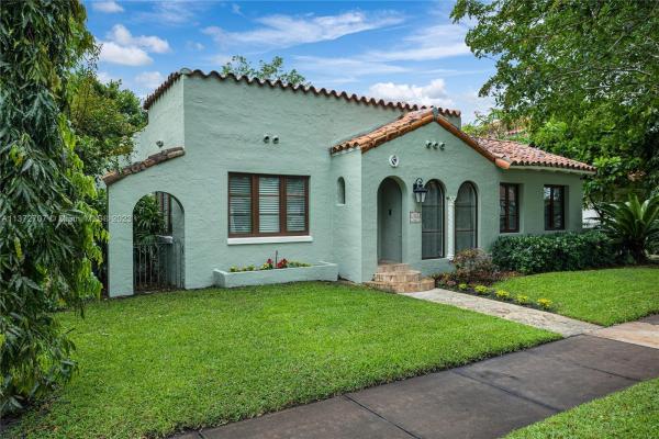 Granada, 1420 Venetia Ave, Coral Gables, Florida 33134, image 2