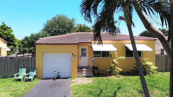 Hollywood Lawns, 1009 N 17th Ct, Hollywood, Florida 33020, image 1