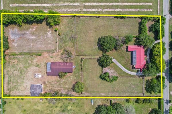 Redland Citrus Orchards, 22155 SW 152nd Ave, Redland, Florida 33170, image 1