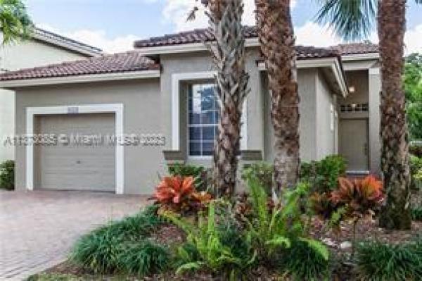 Sapphire Shores, 4154 Sapphire, Weston, Florida 33331, image 1