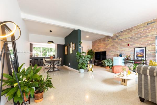 West Miami Shores, 10725 NW 2nd Ct, West Little River, Florida 33168, image 2