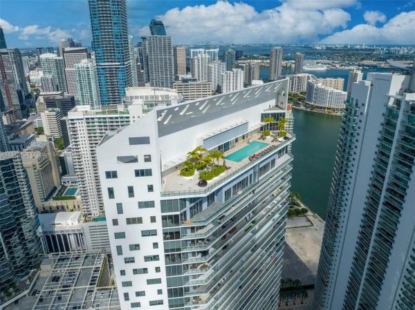 Brickell House, 1300 Brickell Bay Dr #2104, Miami, Florida 33131, image 1