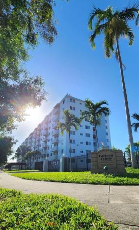 1251 NE 108th St #108, Unincorporated Dade County, Florida 33161, image 2