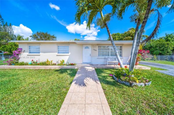 Newton Heights, 15835 SW 300th Ter, Leisure City, Florida 33033, image 1
