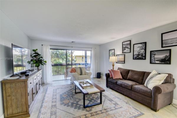 Fox Hollow, 4275 Wood Ride #E, Boynton Beach, Florida 33436, image 1