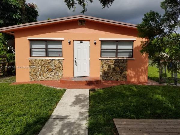 Hollywood No HOA, 400 N 60th Way #1-2, Hollywood, Florida 33024, image 2