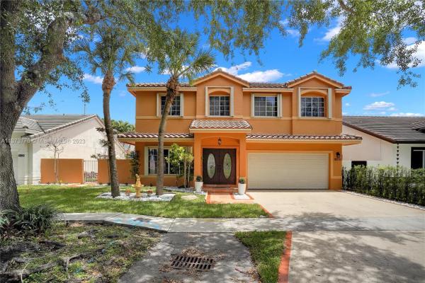 Lakes On The Green Glynn West, 18751 NW 89th Pl, Hialeah, Florida 33018, image 1