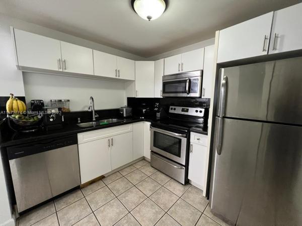 Westbird Village, 3611 SW 117th Ave #10-206, University Park, Florida 33175, image 1