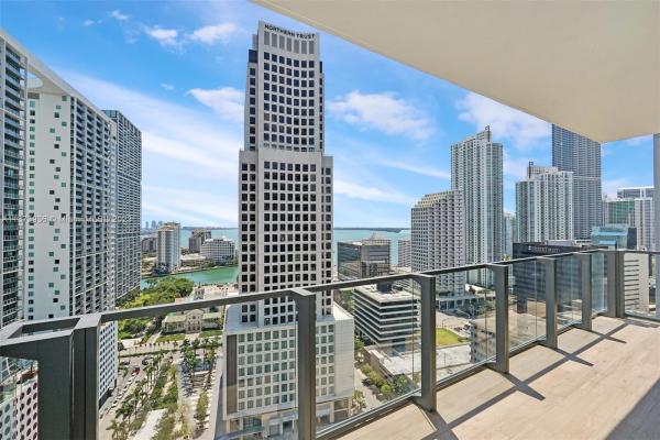 Reach Brickell City Centre, 68 SE 6th St #2107, Miami, Florida 33131, image 2