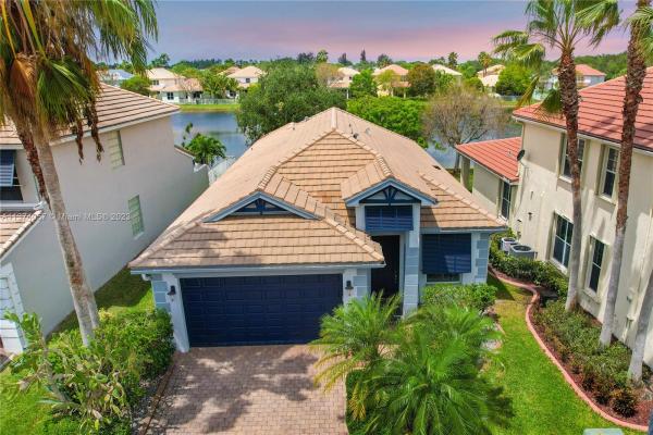 Magnolia Grove, 780 Belle Grove Ln, Royal Palm Beach, Florida 33411, image 1