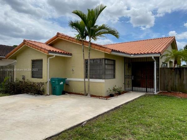 13792 SW 21st Ter, Unincorporated Dade County, Florida 33175, image 2