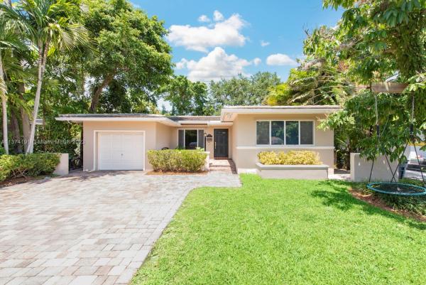 Cortez Place, 813 Angelo Ave, Coral Gables, Florida 33134, image 1