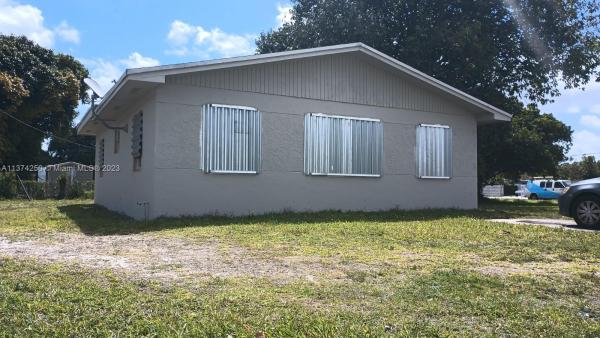Hialeah Heights, 5821 NW 32nd Ave, Brownsville, Florida 33142, image 2